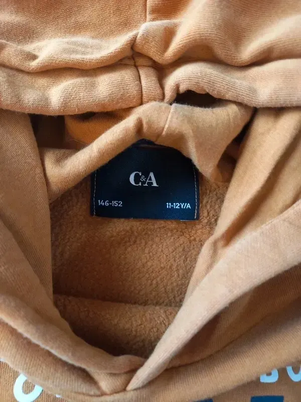 C&A Hoodie Gr 146/152 Junge, Kapuzen Pullover, Pulli, Print, braun, Herbst, Winter